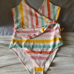 Size XL NWT Olivia + Ocean Rainbow Suit